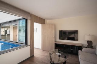 The Luxury Pent I Private pool I Lakeview Reside - 5