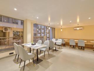 Palette Hotel & Convention Centre by CheckIn, Millennium City Gurugram - 4
