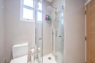 Fitzrovia Apartments 3BR Sleeps 18 Oxford - 3