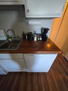 Cedar Lodge Condo with Private Balcony & Full Kitchen - 7