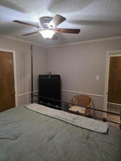 Awesome 4 bedroom home 6 minutes from AT&T stadium - 3
