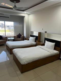 We Hotels - 6