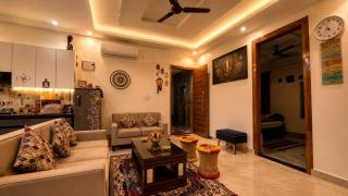 Rishikesh Homestay Luxury 3 BHK Ganges Hill View by the Ghats - 1
