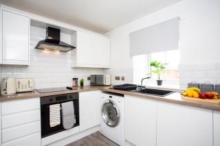Spacious 2BR Jesmond Stay - FREE Parking & Fast WiFi! - 7