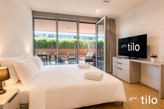 Waterfront Lux •1BR • A/C • Gym• Parking • By Tilo - 0