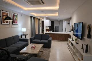 Goldcrest Signature Suites with Balcony - 4