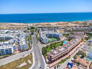 Flamenca Beach apartment with sea views 3BR 2BA - 5