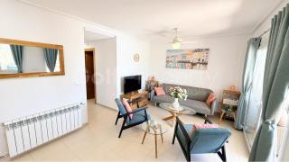 Stunning 2 Bedroom Apartment, AC, WIFI, Pool Views - Sucina - 6