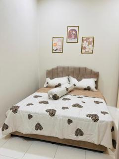 Elora Homestay - 2