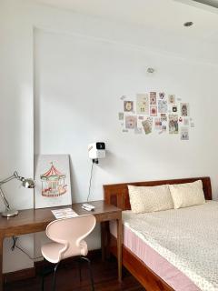 Cottagecore Bunny Room with Garden View - 4