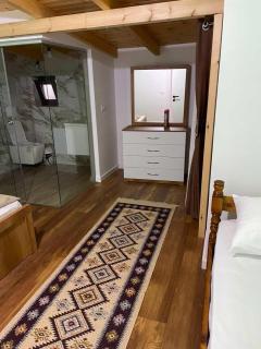 Shegani House - 4