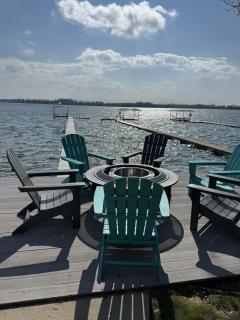 Bella Shores - Docks, Kayaks and Endless Memories - 9