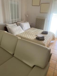 Nr1 White appartment w Luxury BA between Train St. and DT - 5