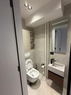SunnySide Apartment - 3