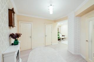Green 2BR Stay Near the Park - 3