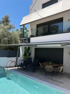 KLA Luxury Private Villa with Pool & Jacuzzi by Project 86 IKE - 8