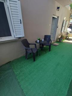 Family Room's Eirini - 5