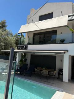 KLA Luxury Private Villa with Pool & Jacuzzi by WESTBOOKING GR - 5