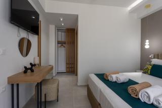 Skyline Villas, By Hellocrete - 4