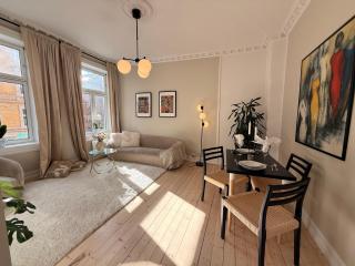 Lovely central apartment with two large bedrooms nearby Oslo Opera, vis a vis Botanical garden - 9