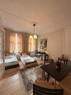 Lovely central apartment with two large bedrooms nearby Oslo Opera, vis a vis Botanical garden - 1