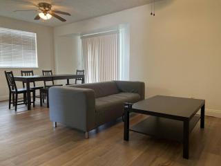 Extended Stay 3 or 4 Beds Cozy Smart Home Living - 2