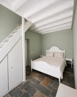 Stellinas Pretty House - 1