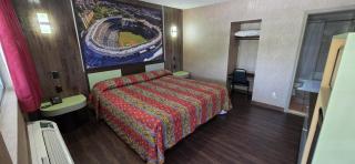South Bay Motel - 2