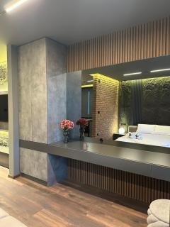 MOCCA Lux Suite - 1