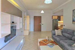 Mandalay Suites By The Beach 079 - Happy Rentals - 6