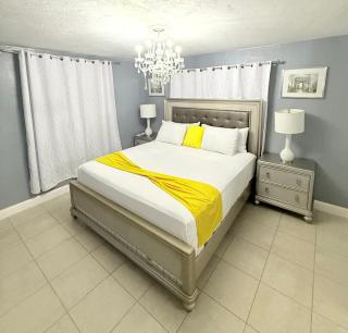 House Apartment Suite - 7