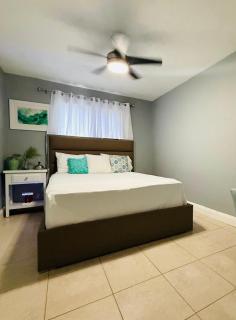 House Apartment Suite - 1