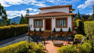 Cabaña familiar con 3 dormitorios y baños privados - 8