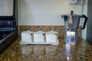 Family 2BR Townhouse Beach Access, Pool Fast Wi-Fi - 1