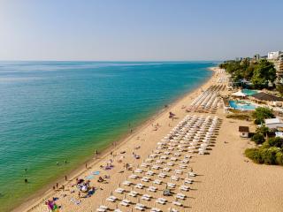 Palm Beach Hotel - All Inclusive with Free beach package & Private Beach - 8