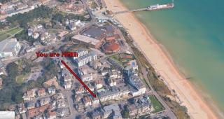 NEW 3BR Coastal Flat, Walk to Beach, 3 PARKING - Bournemouth - 9