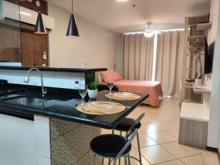 Pé na areia na Prainha, piscina, ar e perto de tudo - 9