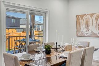 Thalia Bright Designer Home 12 Min To Falls - 4