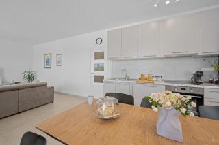Villa Karavella - with heated pool - 3