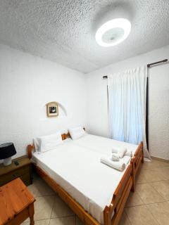 Ohana Beach House - 1