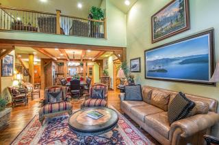 Idaho Club Lodge Home - 4
