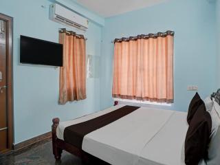 Hotel O Eswar Grand Residency - 8