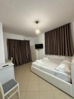 Belvedere - 1