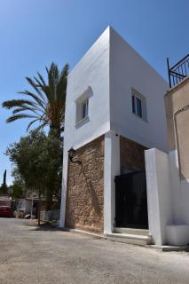 Stone Suites - 3