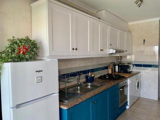Sea View, Beachfront, Swimming Pool, Free Parking - 1