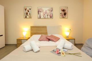 Bella Casa - Happy Rentals - 4
