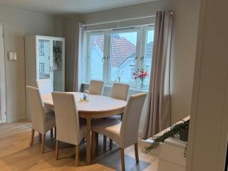 Newly Renovated Downtown Apartment in the Old Town of Stavanger - 3