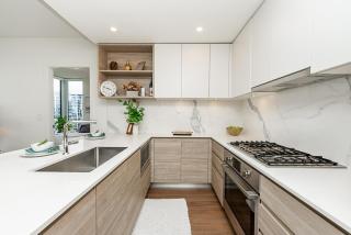 New Condo Walk to Lougheed Skytrain Station & SFU - 2