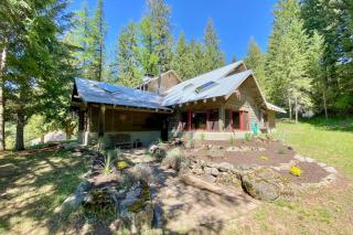 Eureka Lodge - 8
