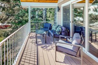 Ellisport Bay House (Main Home & Studio) - 6